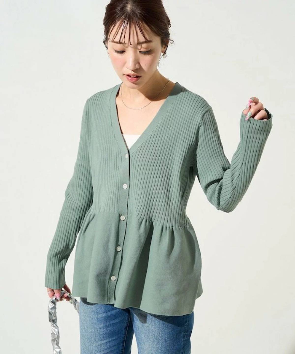 FREAK’S STORE ペプラムVネックボタンニットカーディガン