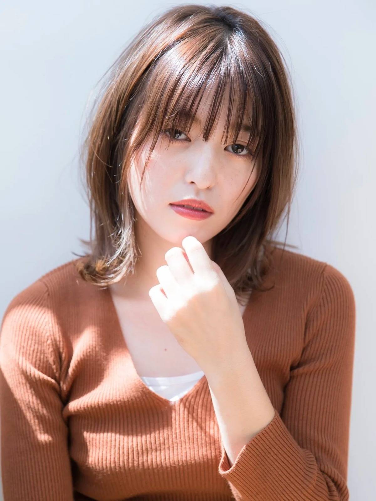 くびれレイヤーボブ