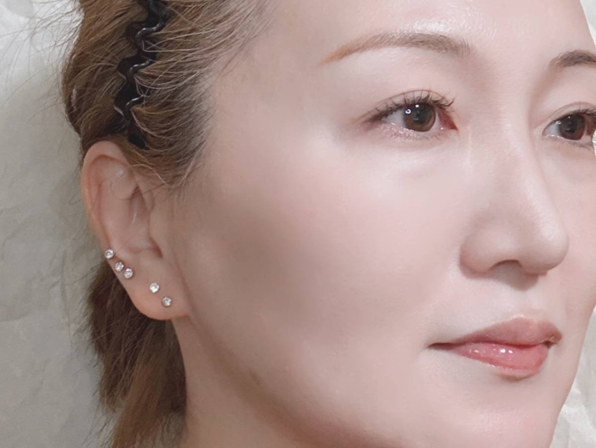 CEZANNE セザンヌ ブレンドカラーシェーディング 03メリハリトーン 塗布後 筆者顔