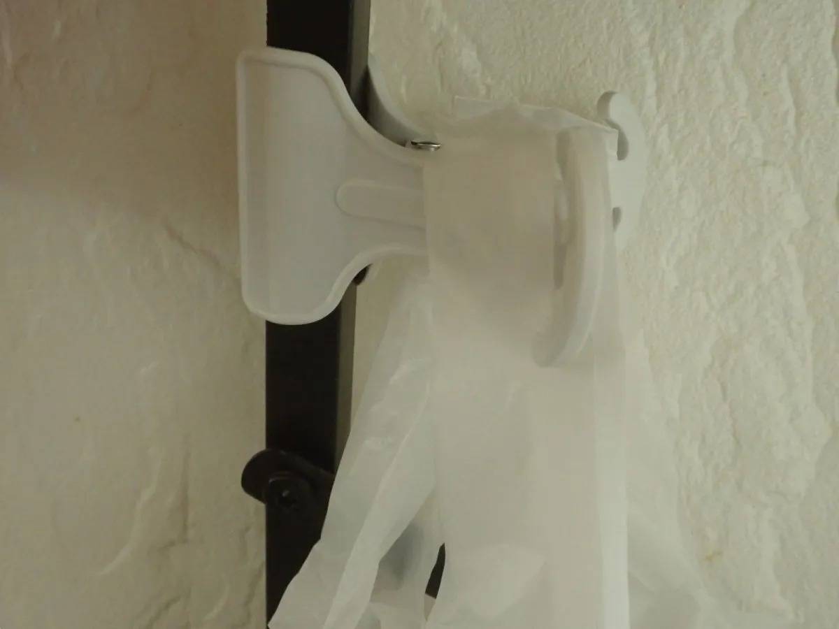 DAISO(ダイソー)：フッククリップ(白)