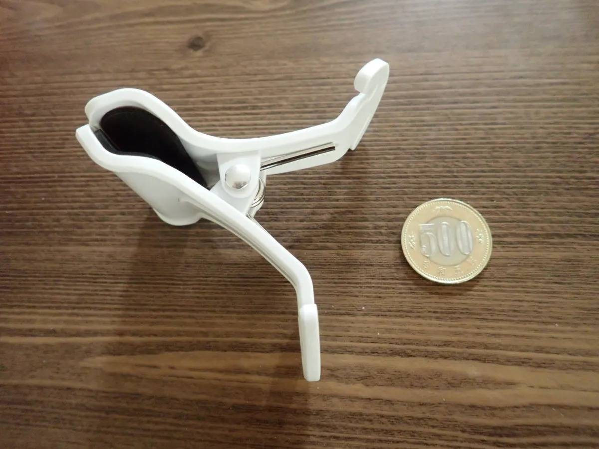 DAISO(ダイソー)：フッククリップ(白)