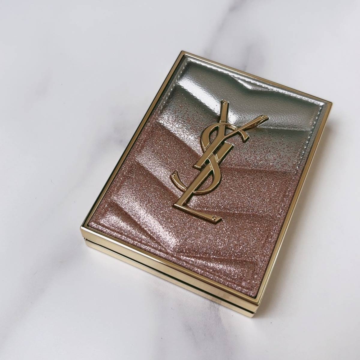 2/6発売】ラメ感がとにかくキュート♡「YSL」アイシャドウの限定色126