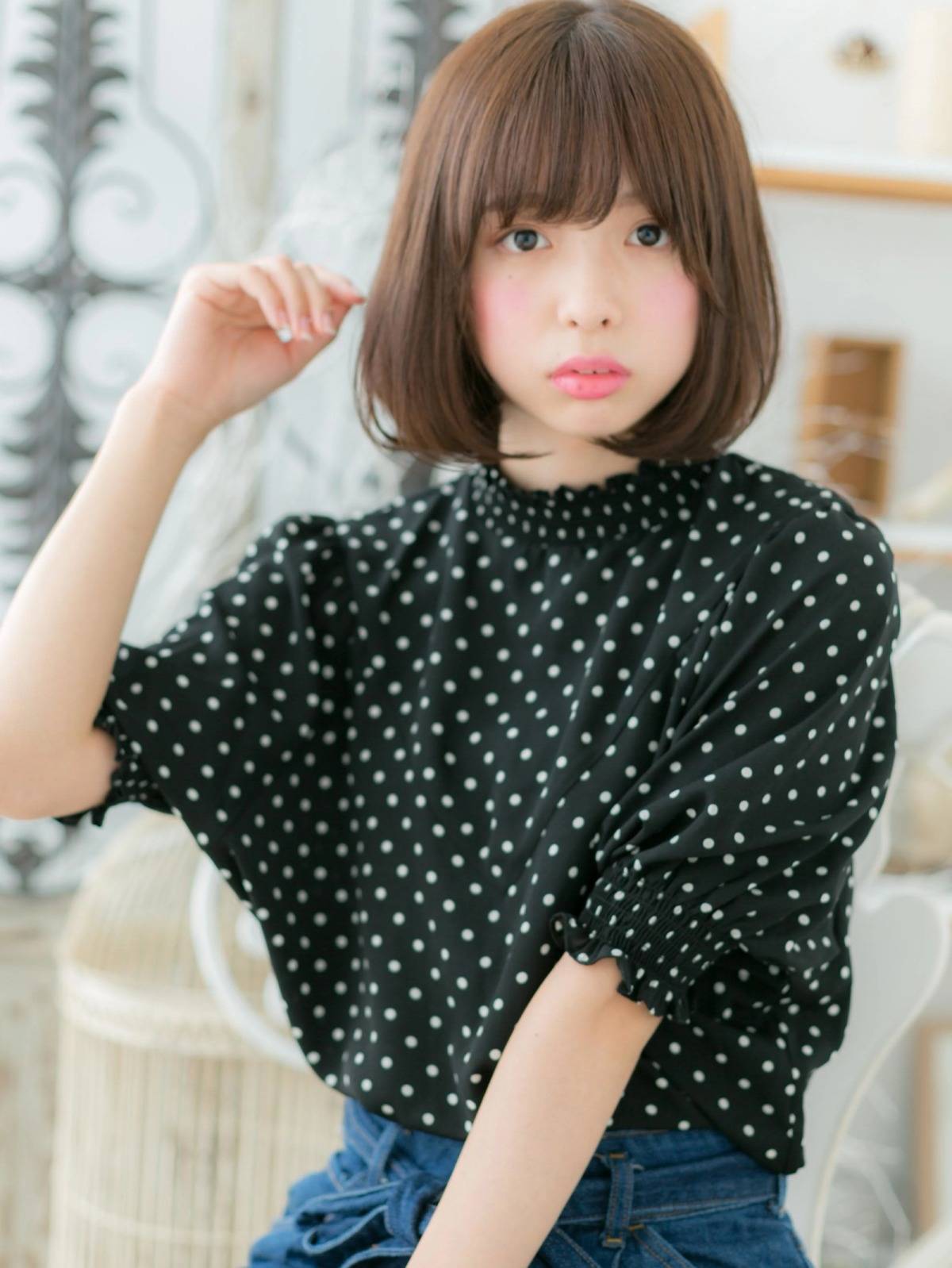 大人可愛い前下がりボブ