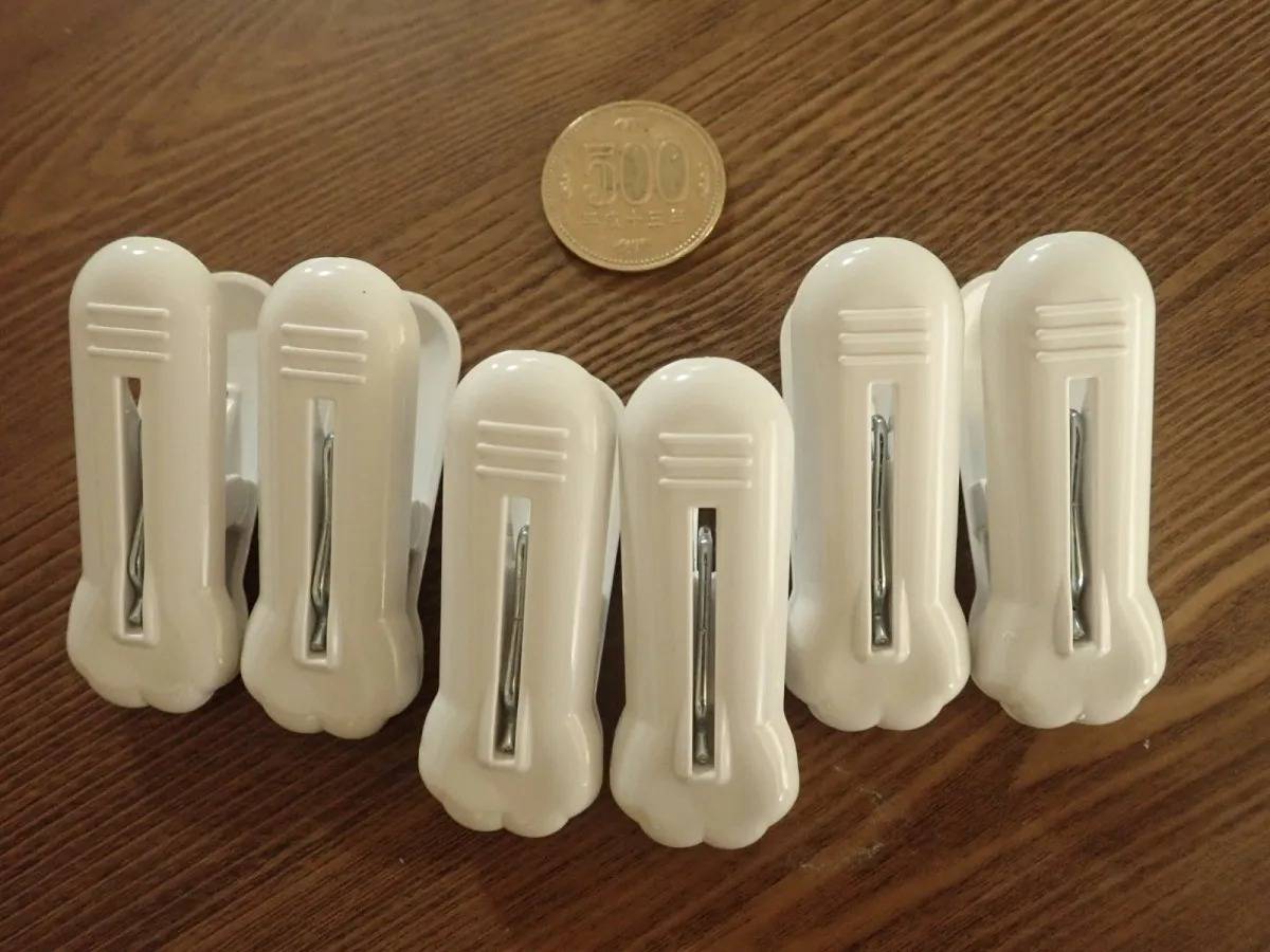 DAISO(ダイソー)：スタンプ洗濯クリップ6P(肉球柄)