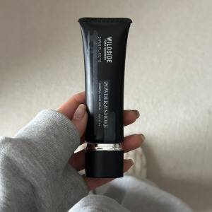 指先までしっとり密着。香りにも癒される「マインドフル ハンドセラム」