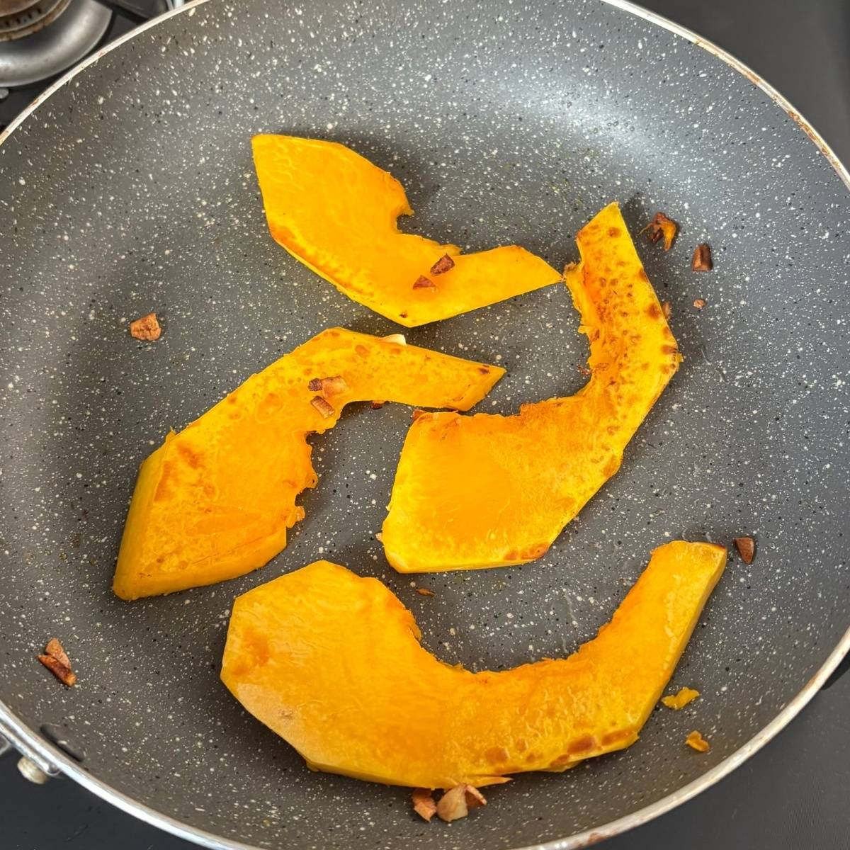 JAグループ公式の「カボチャペペロン」のレシピ