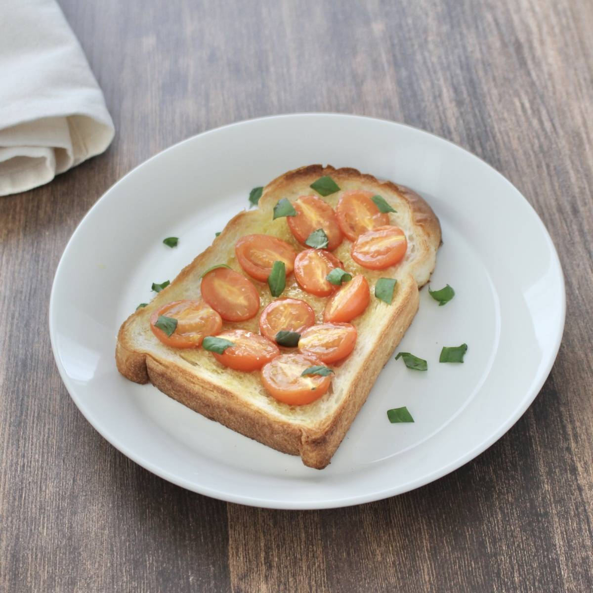 パスコ公式の「オリーブトマトトースト」のレシピ