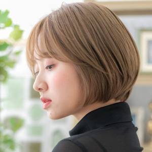  やわらかい印象のマッシュボブ 
