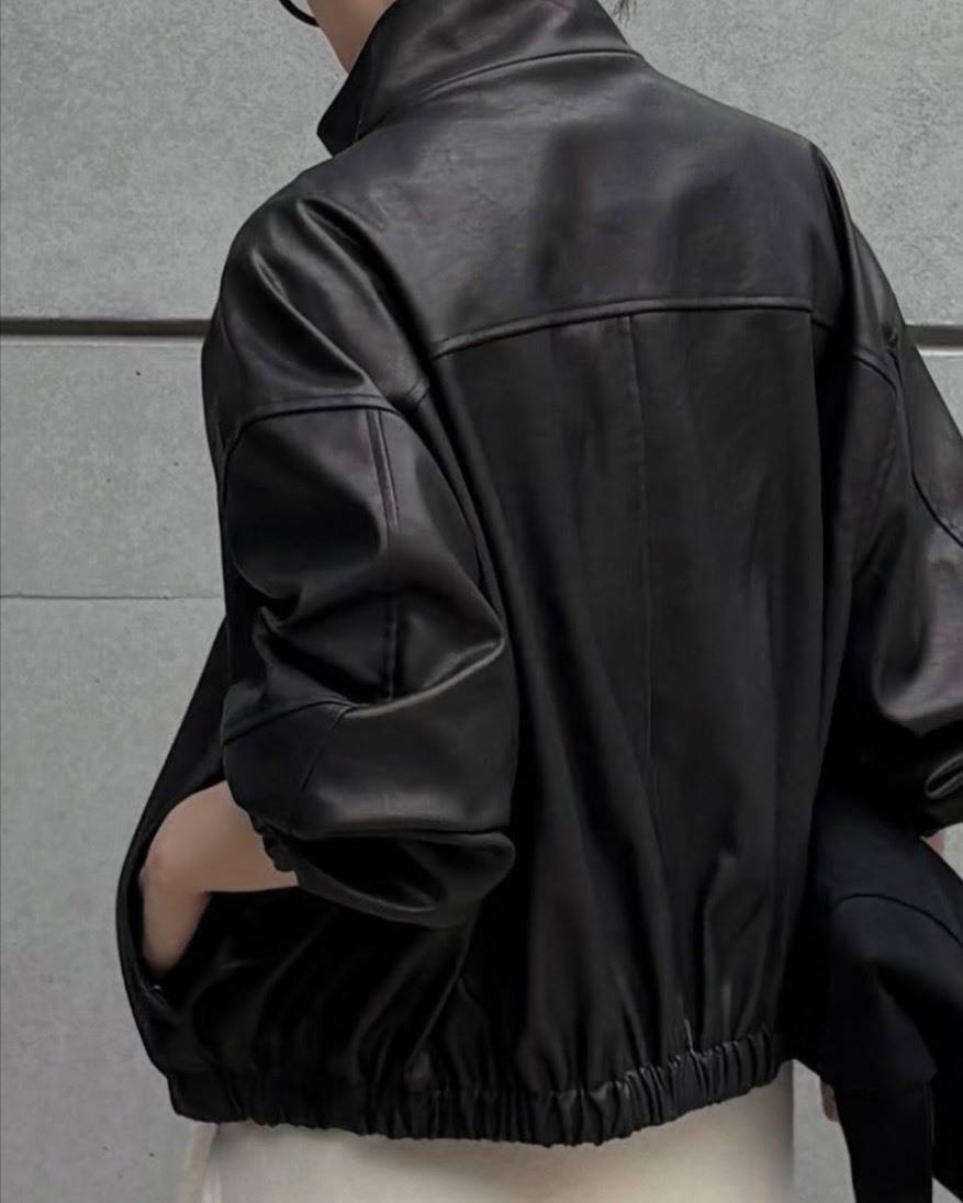 レザーブルゾンコーデ