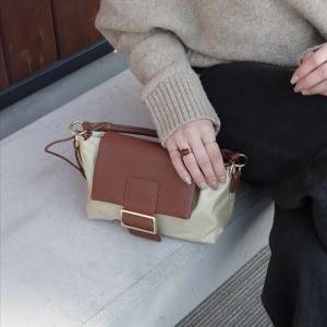 軽くて丈夫。コンパクトでもすっきり収まる「2wayナイロンバッグ」