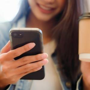 恋愛依存になりやすい？「寂しがり屋」の性格を誤魔化す方法4つ