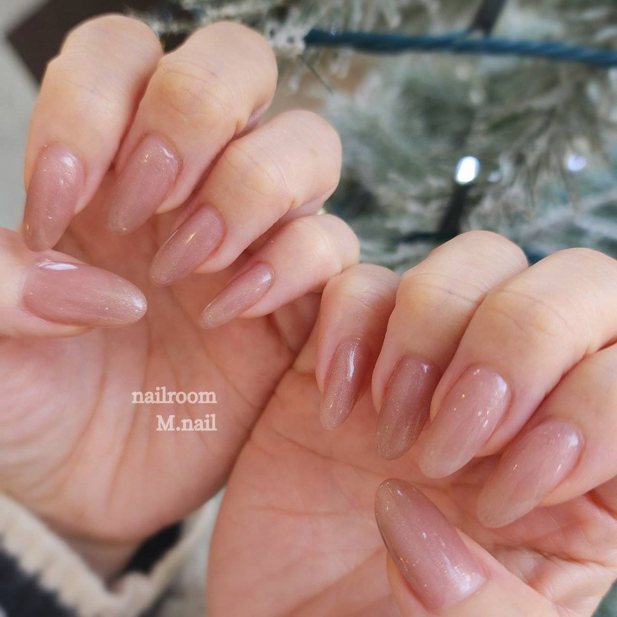 ピンクブラウンネイル