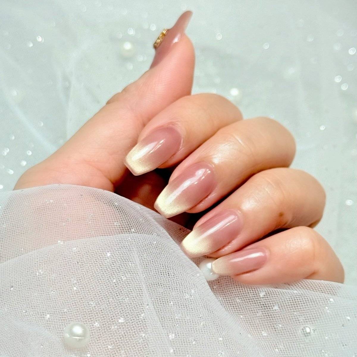 ヌーディーピンクネイル