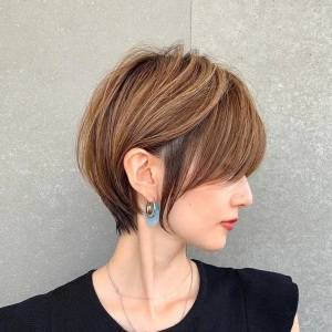  まとまり感耳掛けくびれショート 