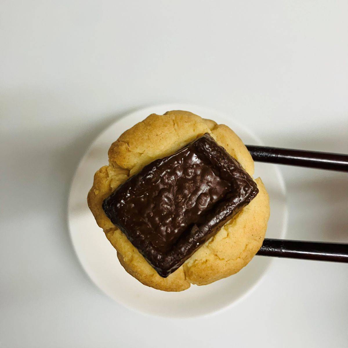 森永公式の「材料３つのダースクッキー」のレシピ