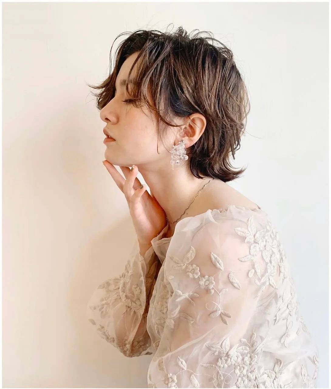 襟足長めショート