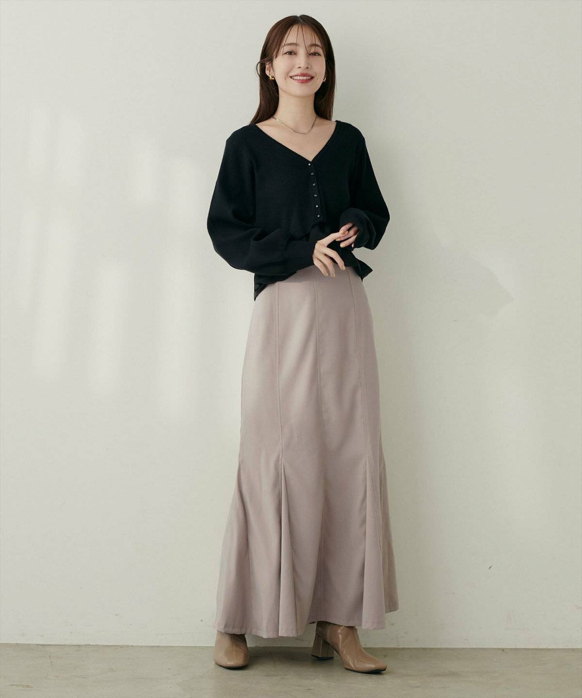 春コーデの女性