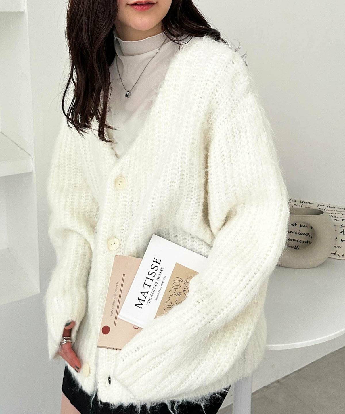 スカートコーデの女性