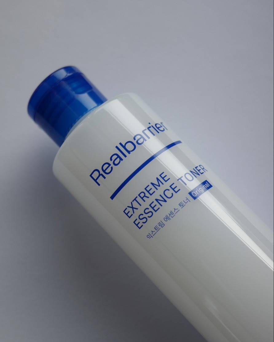 Real Barrier エクストリームエッセンストナー