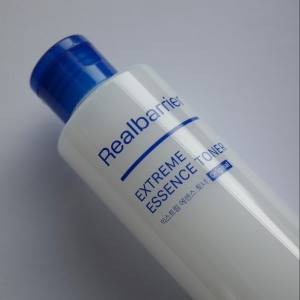 乾燥ゆらぎにやさしく効く。うるおい持続力がレベチ「Real Barrier」エッセンストナー