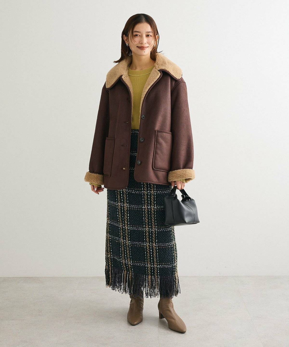 ムートンコートコーデ