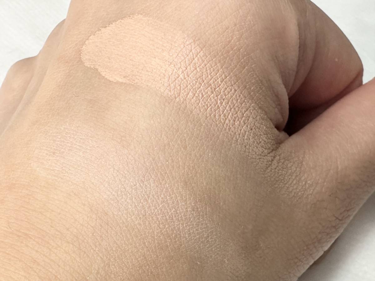 Wonjungyo　カバーマスターブライトニングコンシーラー　01ビスクピンク　スウォッチ画像