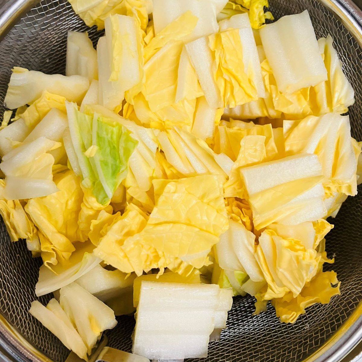 JAグループ公式の「白菜たまねぎ牛ひき肉の焼き肉だれ炒め」のレシピ