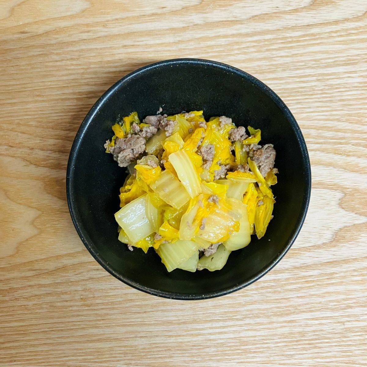 JAグループ公式の「白菜たまねぎ牛ひき肉の焼き肉だれ炒め」のレシピ