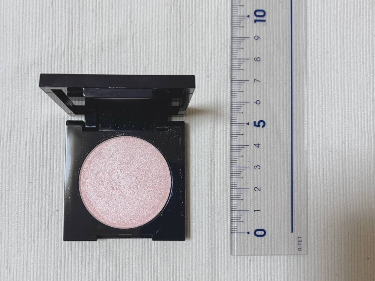 MIRIMU ミリム グロウパウダー ローズグロウ パウダーハイライト 本体 蓋開け 定規