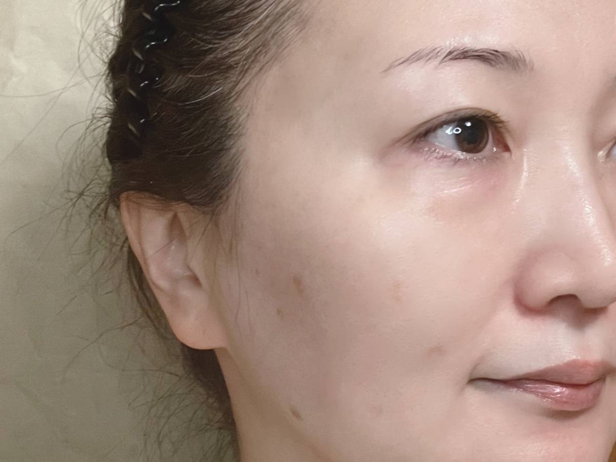 SUQQU スック ザ プライマー 化粧下地 下地 ベスコス before 塗布前 筆者顔