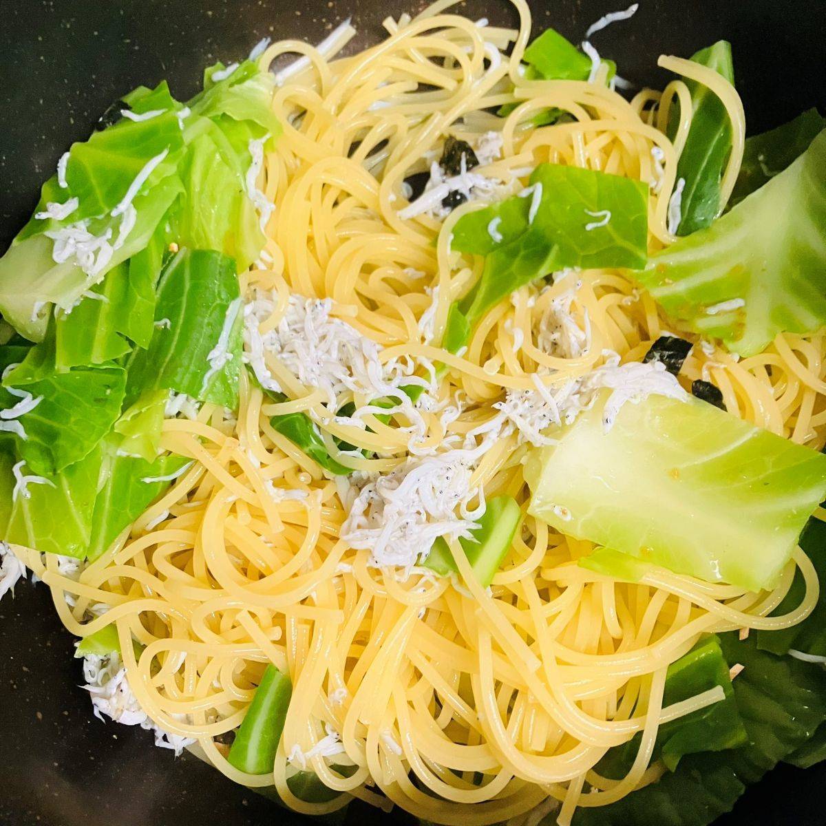 永谷園公式の「春キャベツとしらすの和風あっさりパスタ！」のレシピ