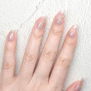 垢抜けたいならマネしてみて。不器用さん向け「星座ネイル」のやり方