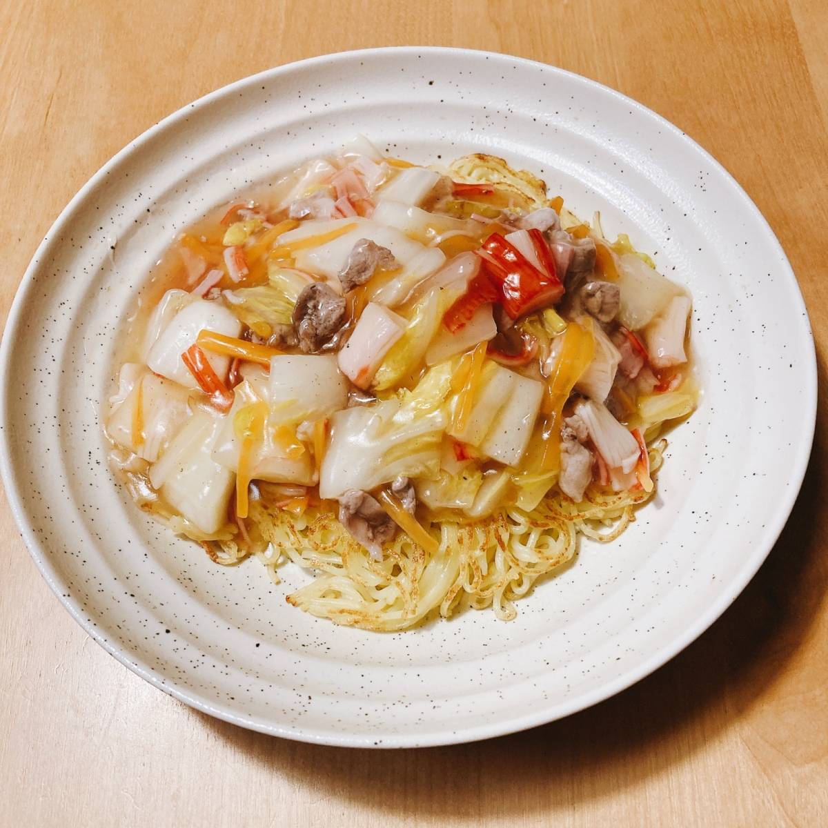 マルちゃん公式の「帆立と白菜のあんかけ塩焼そば」のレシピ