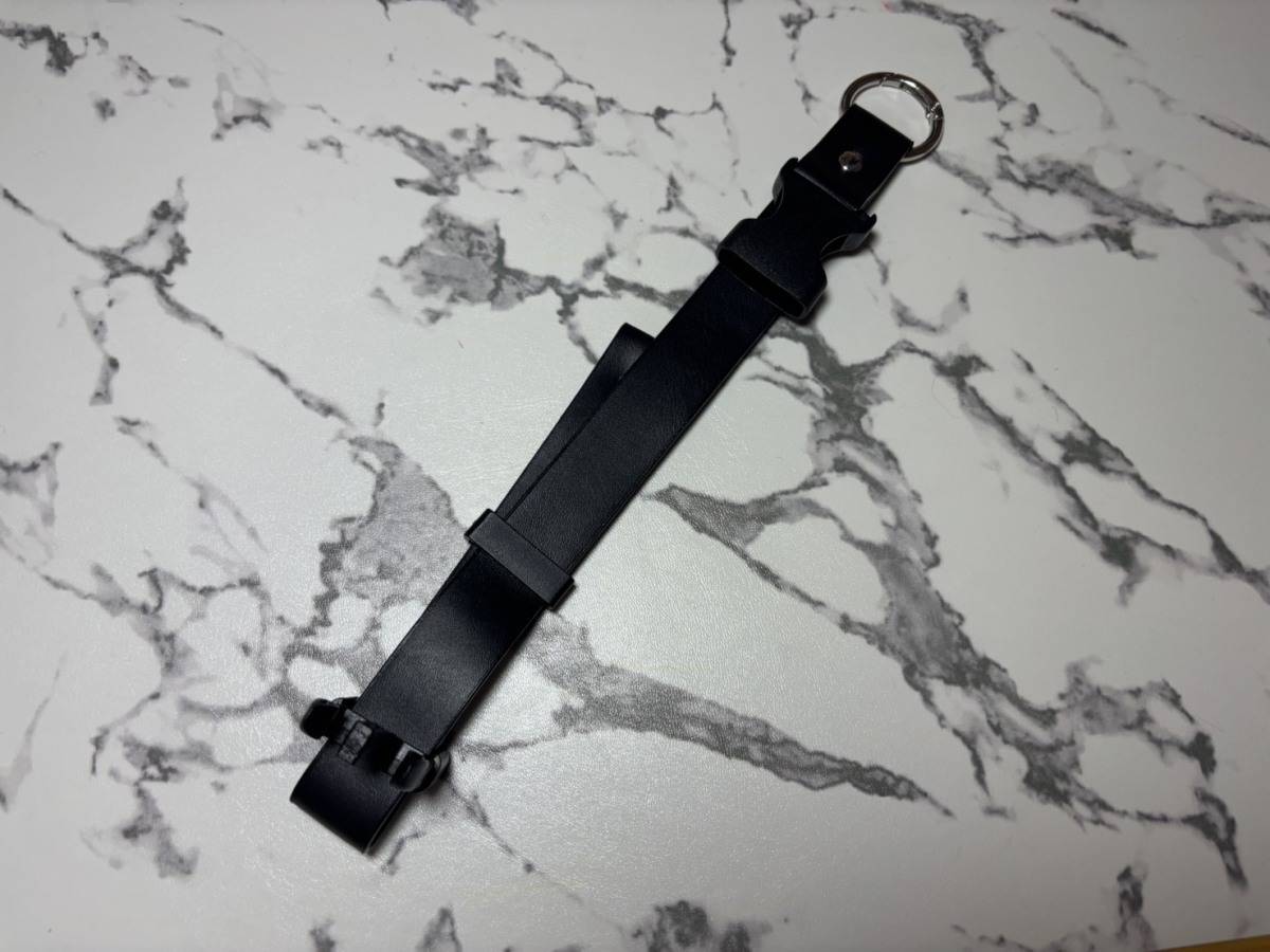 3COINS ジャケットホルダー アジャスター