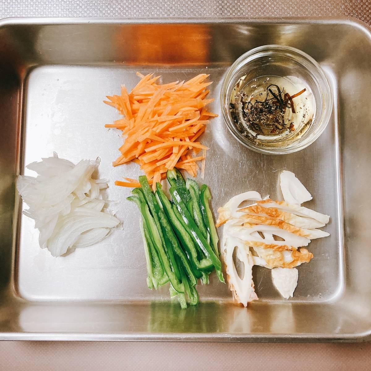 JAグループ公式の「ちくわピーマンの和風サラダ」のレシピ