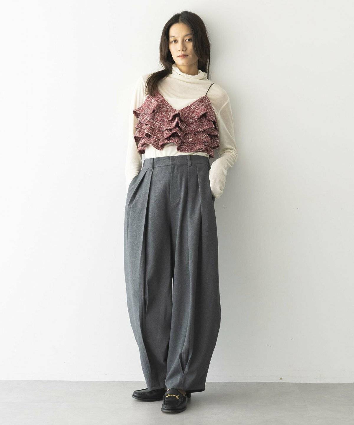 キャミソールビスチェコーデ