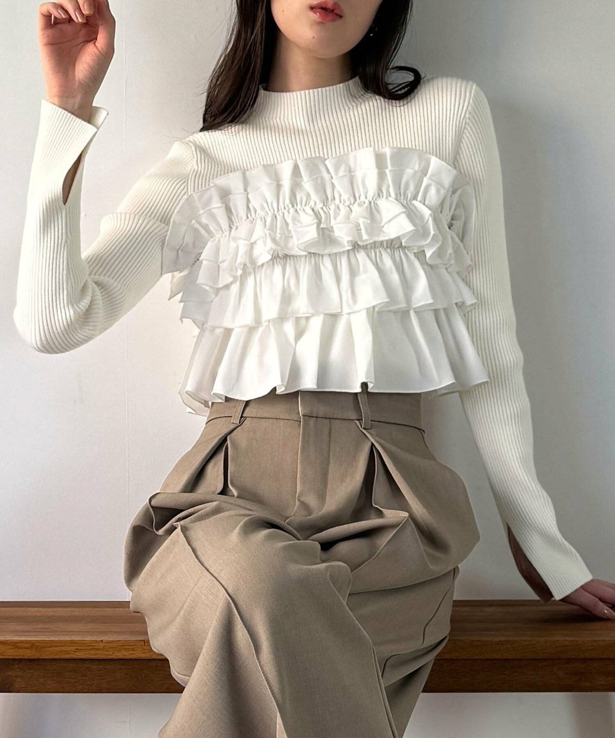 ビスチェ×ロンTコーデ