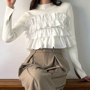 ビスチェは秋冬だけじゃない！？季節別・カラー別のおすすめコーデ26選