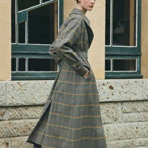 クラシックファッションの特徴とコーデを紹介！イギリス風から大人コーデまで