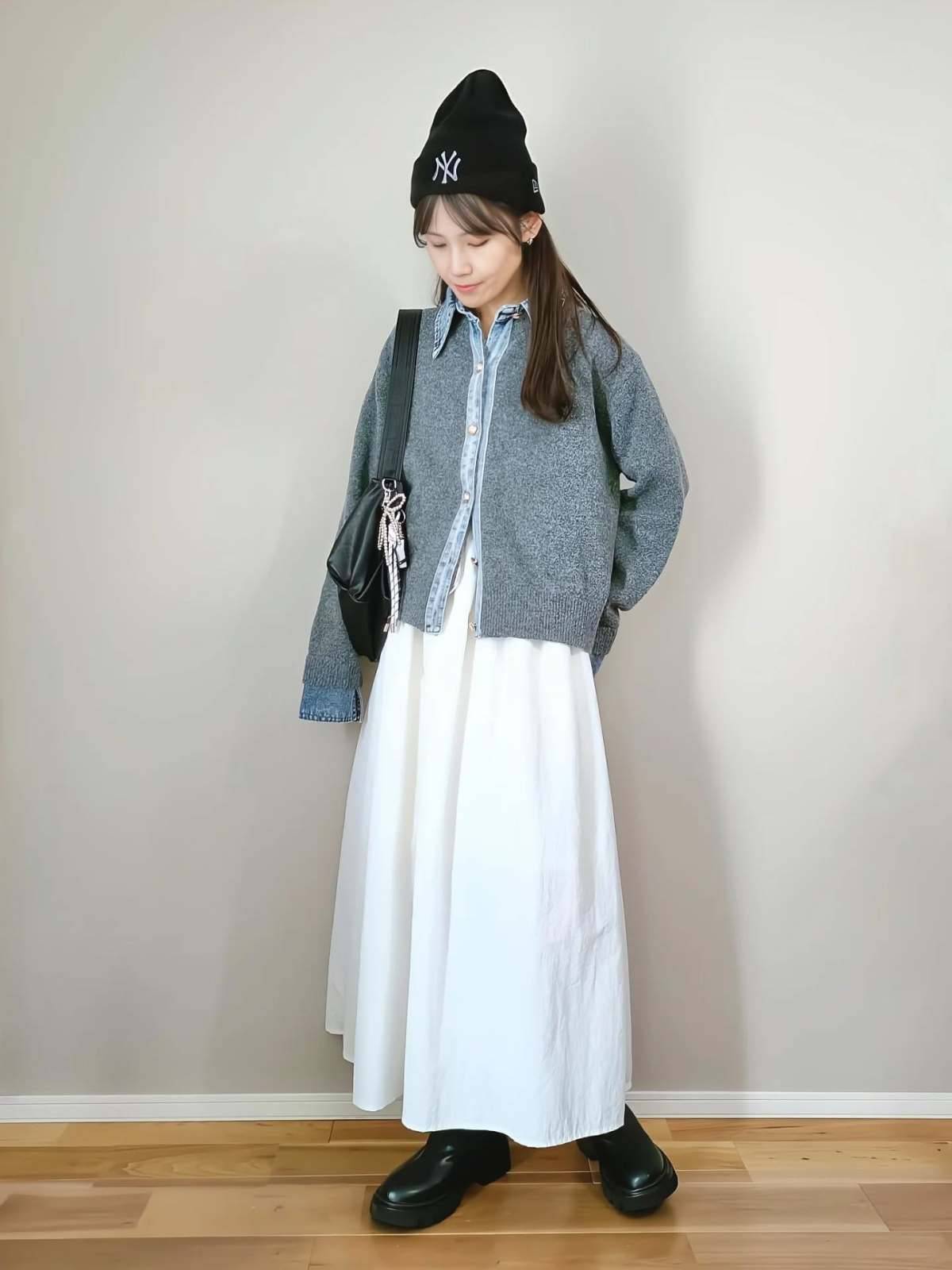 襟付きカーディガンを羽織る♡