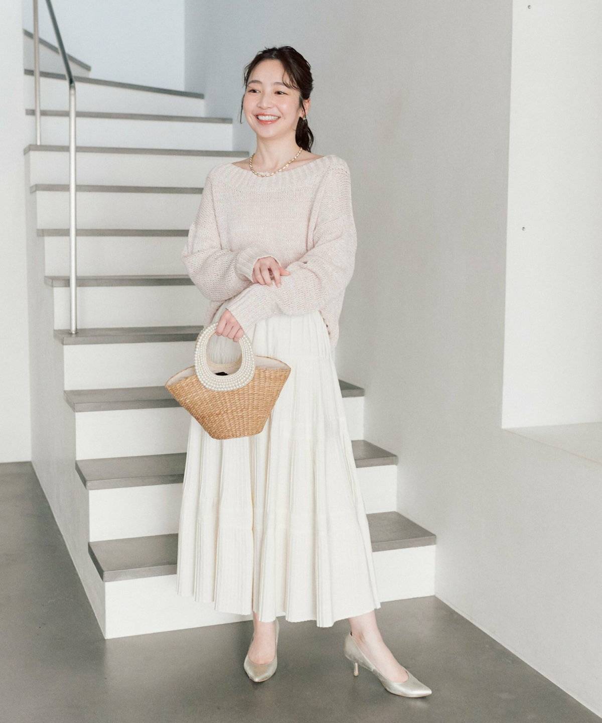 ピンク×白のプリーツスカート