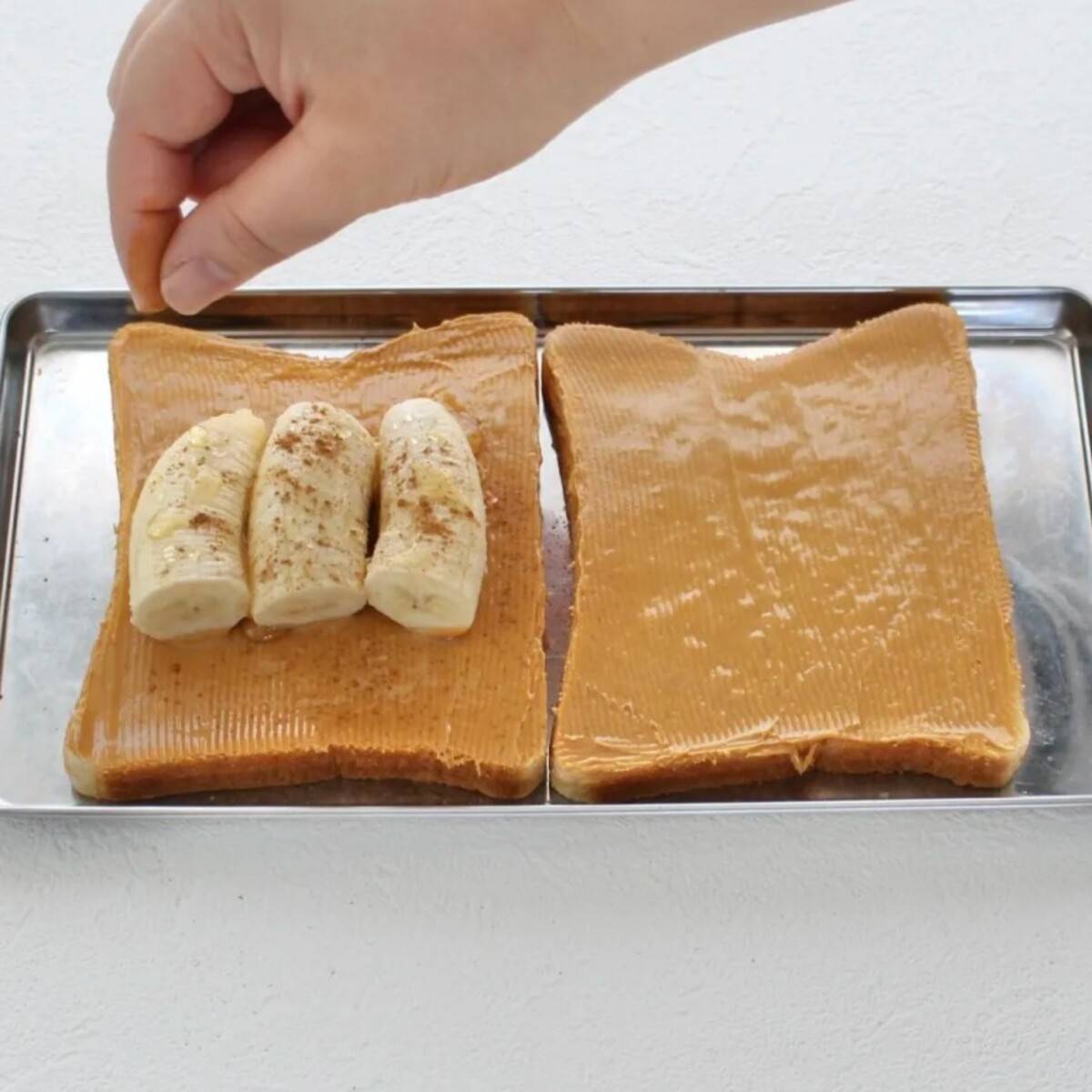 パスコ公式の「バナナとピーナッツバターのサンド」のレシピ