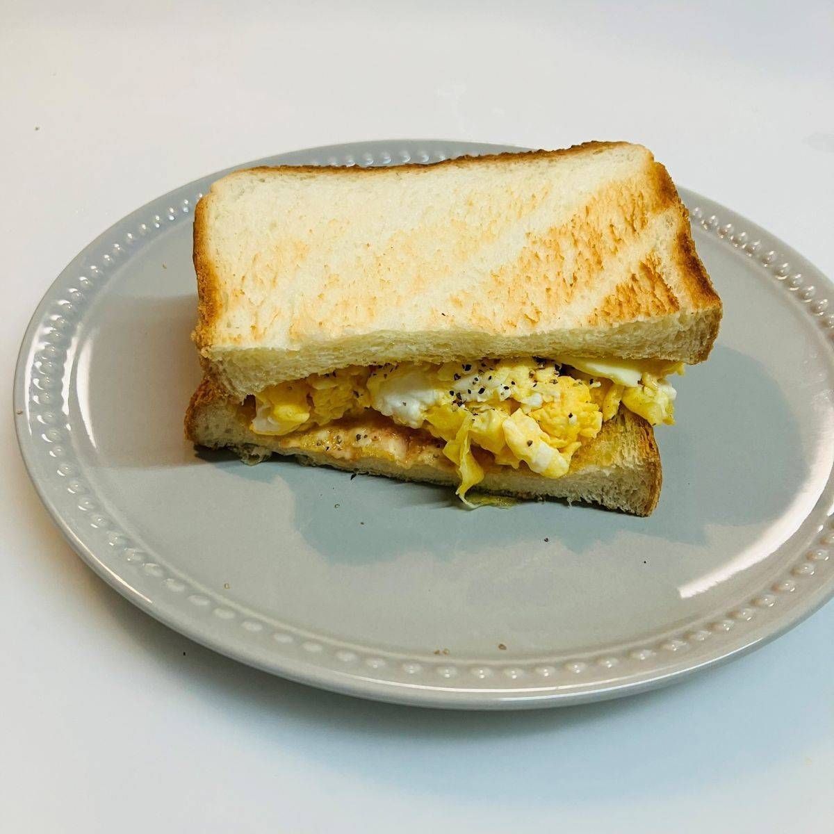 パスコ公式の「半熟スクランブルエッグサンド」のレシピ