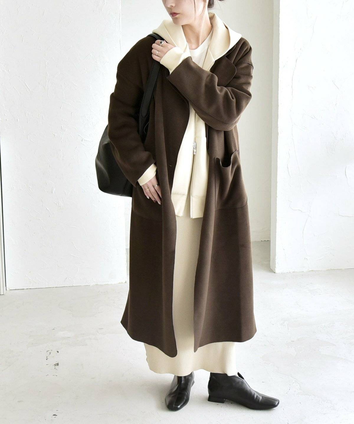 チェスターコートコーデ