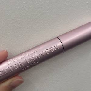 驚くほどボリュームUP!爆盛れまつ毛が叶う「Too Faced」のマスカラ