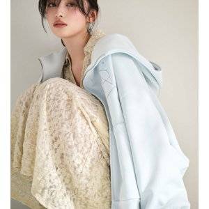 低身長を見事に隠す♡大人可愛い「パーカー×スカート」のコーデ5連発