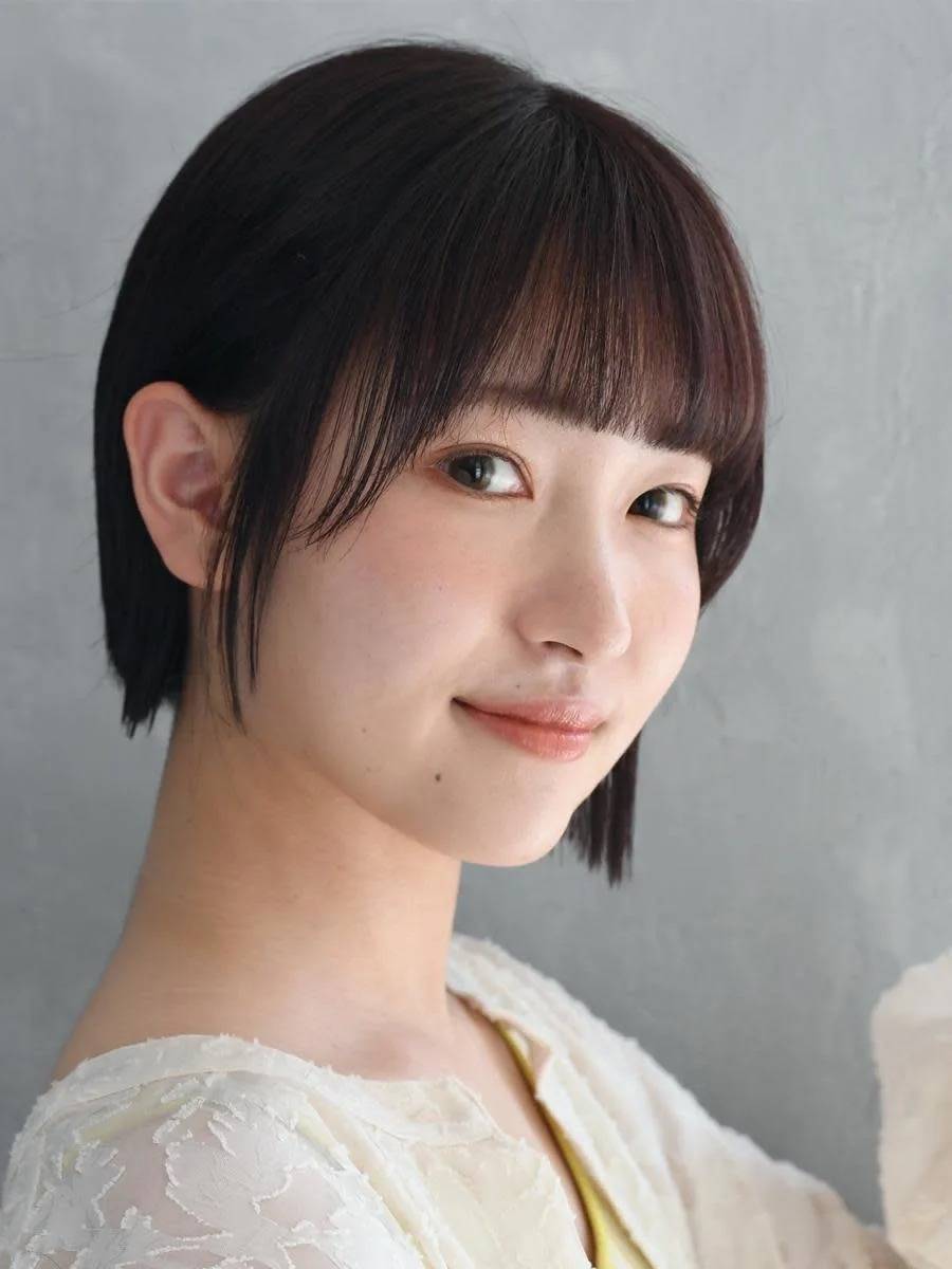 ぱっつん前髪のボブ