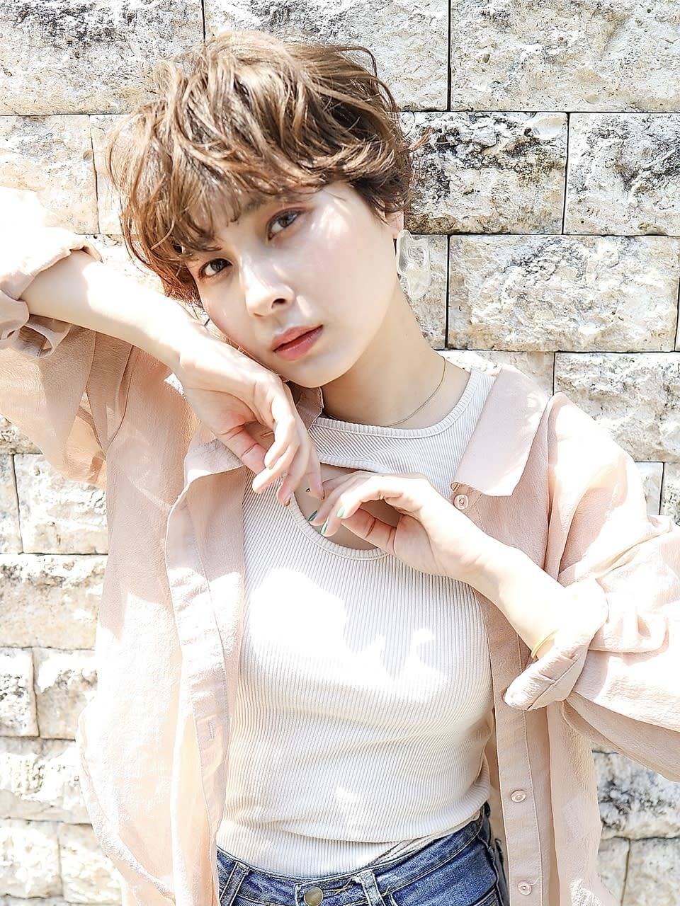 無造作パーマショート