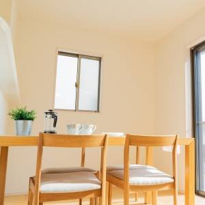 実は風水的に最高です。ダイニングに置くと良縁を引き寄せるアイテム5選