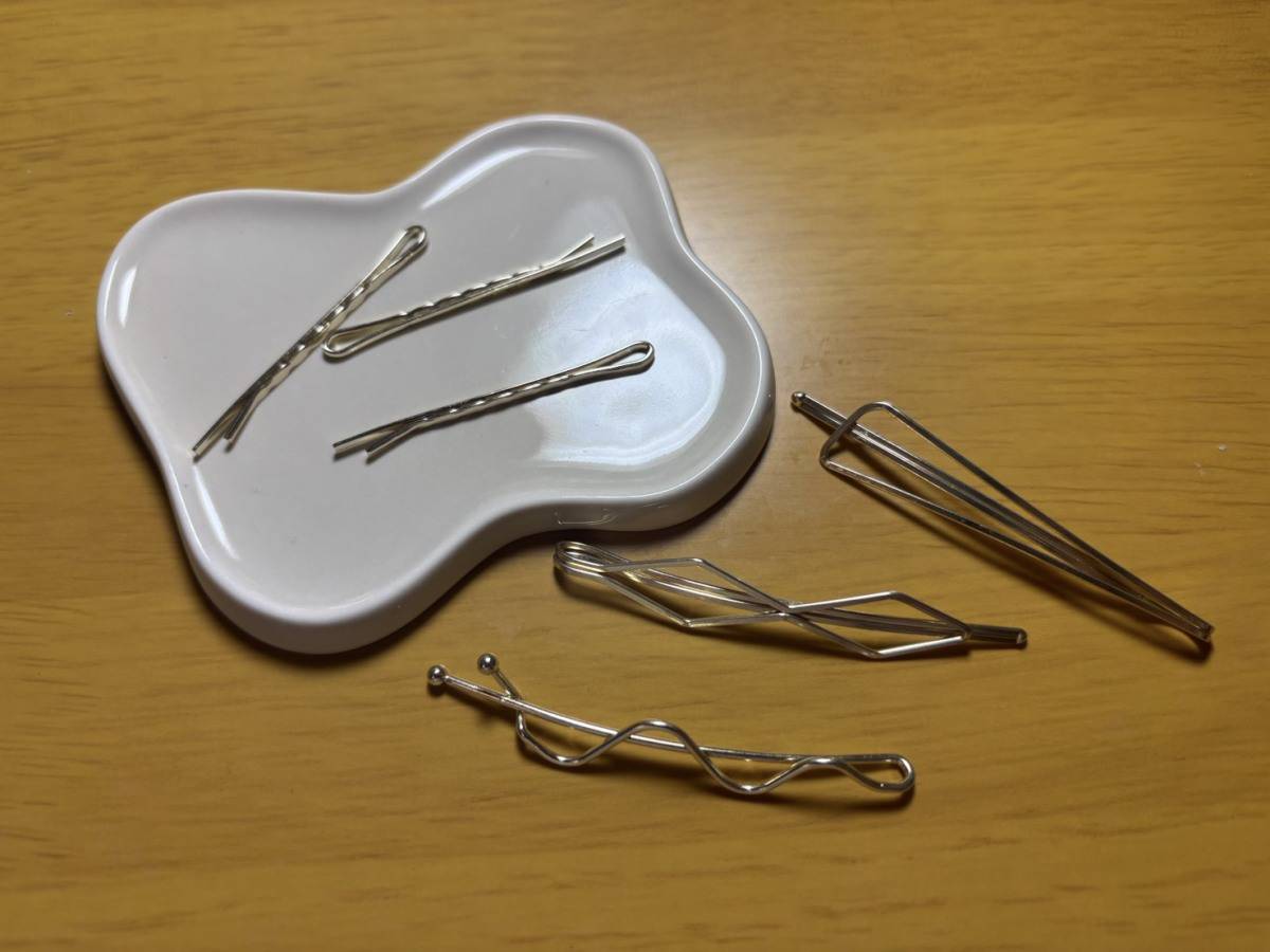 3COINS　メタルヘアピン　6本セット
